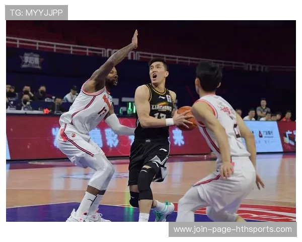 季后赛即将开启,强队纷纷“备战”!引爆你对篮球的热情 季后赛即将开启,强队纷纷“备战”!引爆你对篮球的热情