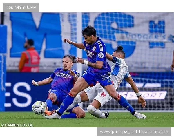 卢卡斯·帕克被教练点名为“幕后英雄”